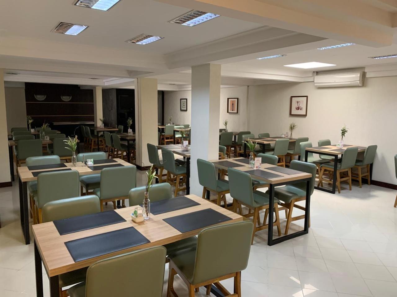 Le Village Flats E Hotel Joinville Buitenkant foto